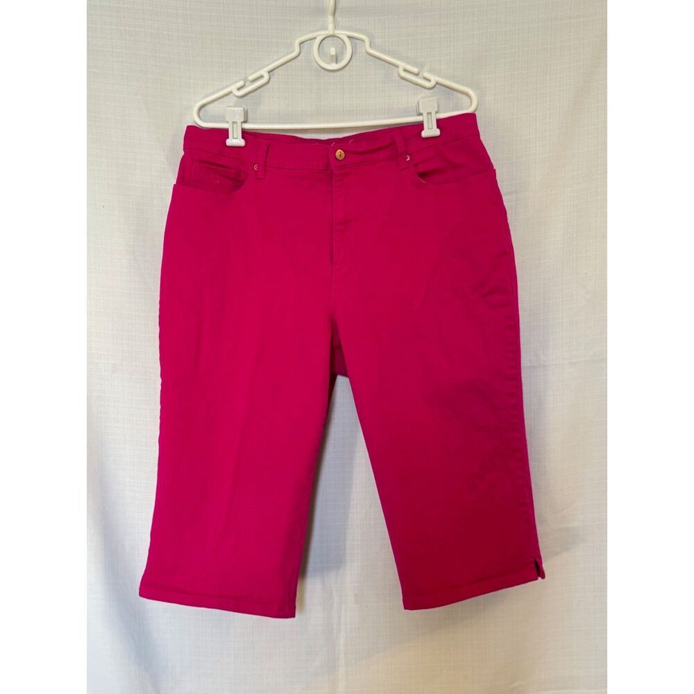 Gloria Vanderbilt Amanda Fuchsia Crop Jeans 16